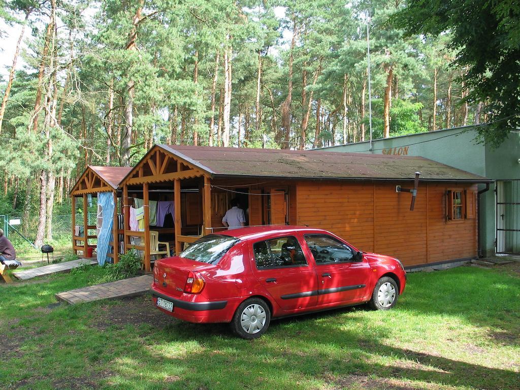 Osrodek Wypoczynkowy Jelonek Hotel Wolsztyn Bagian luar foto