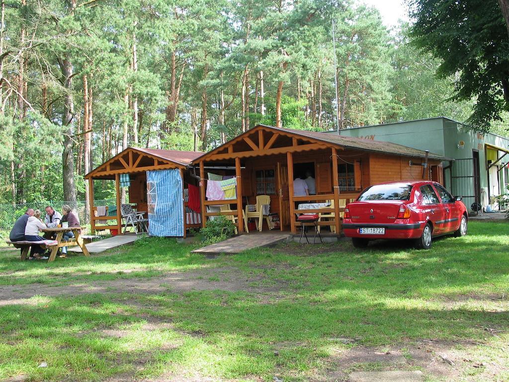 Osrodek Wypoczynkowy Jelonek Hotel Wolsztyn Bagian luar foto