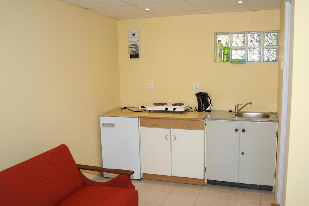 Osrodek Wypoczynkowy Jelonek Hotel Wolsztyn Ruang foto