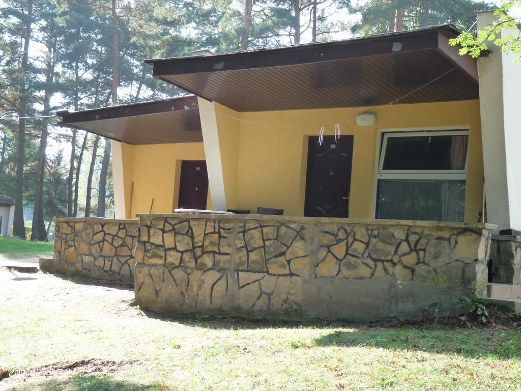 Osrodek Wypoczynkowy Jelonek Hotel Wolsztyn Bagian luar foto